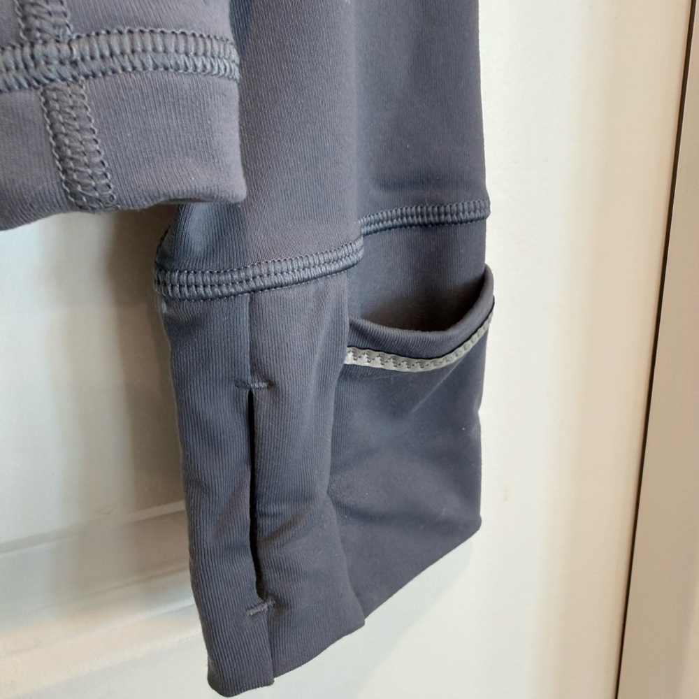Victoria Sport Zip Up Jacket - Picture 3 of 3